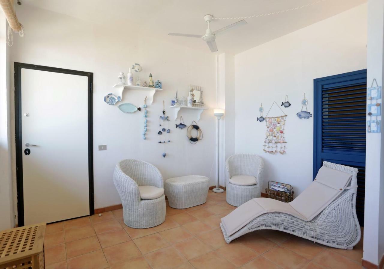 Balcone Sul Mediterraneo Punta Secca Extérieur photo